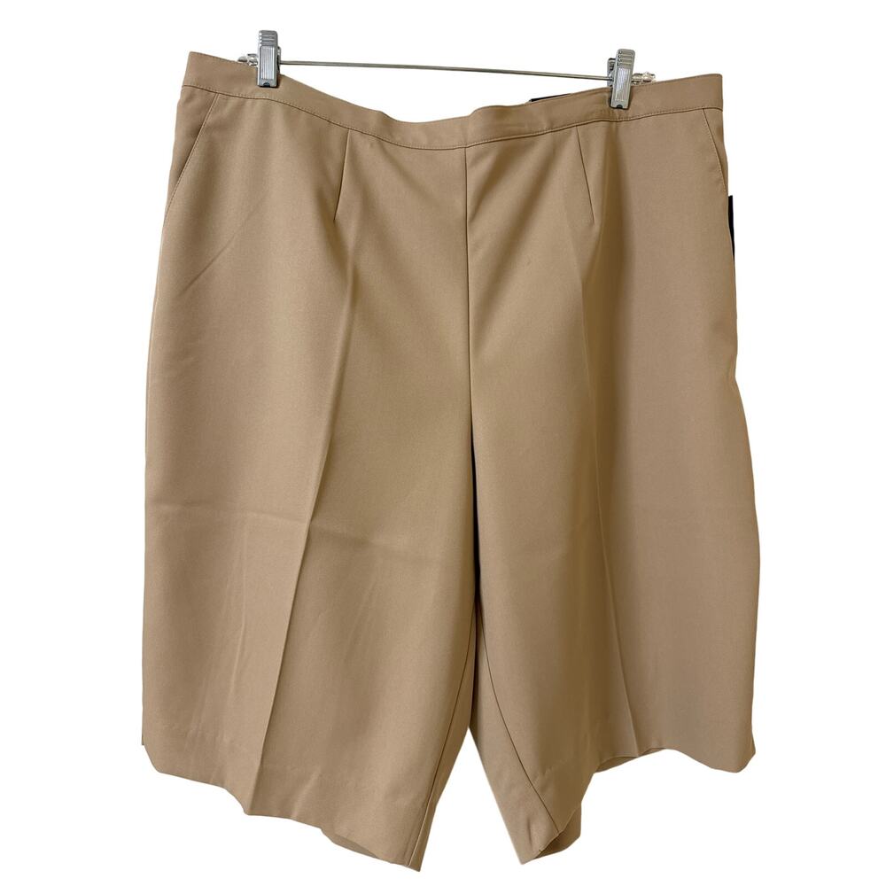 Alfred Dunner Studio Woman Size 20W Khaki Classic Fit Shorts With Comfort Waist